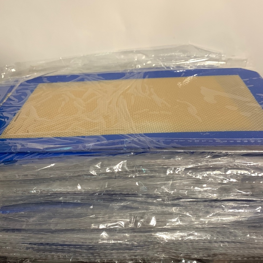 Silicone mats 11x7